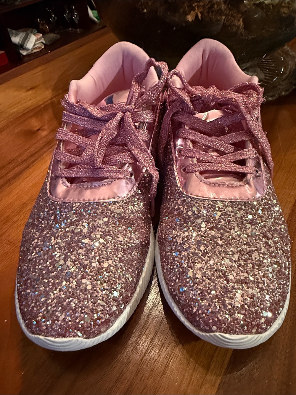 Sparkly Pink Glitter Sneakers wm 71/2